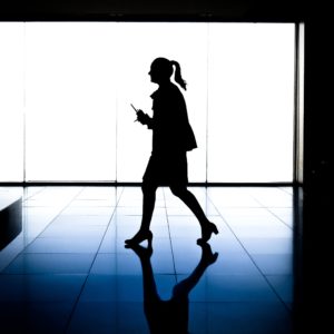 Comunicare la locul de munca. Exagerari, generalizari, sarcasm, insulte, defaimare?...